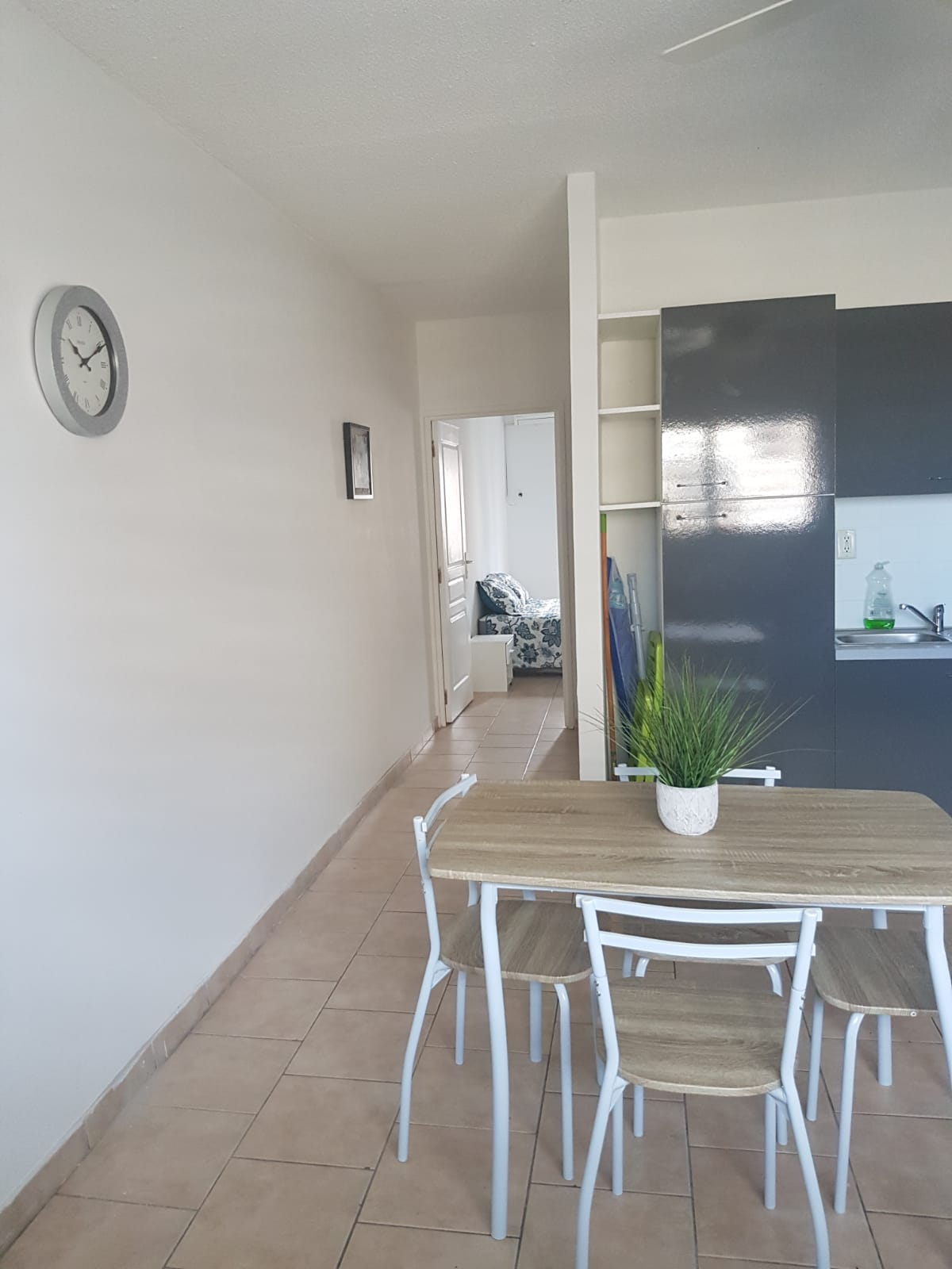 1 Bedroom Apartment In Rising Sun For Rent