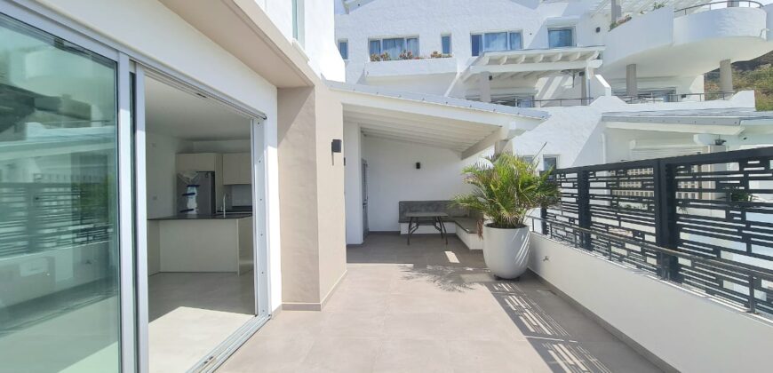 Hillside Condo with Panoramic Views