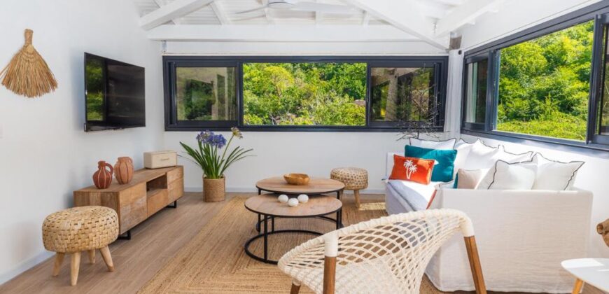 Exclusive 2-bedroom for sale in Anse Marcel