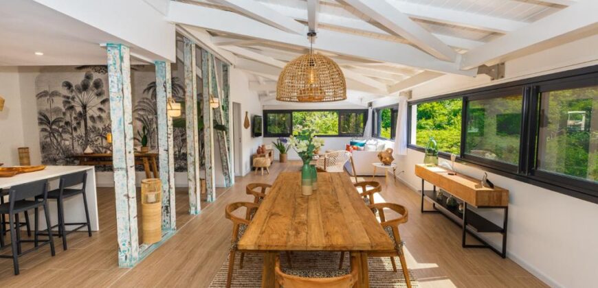 Exclusive 2-bedroom for sale in Anse Marcel