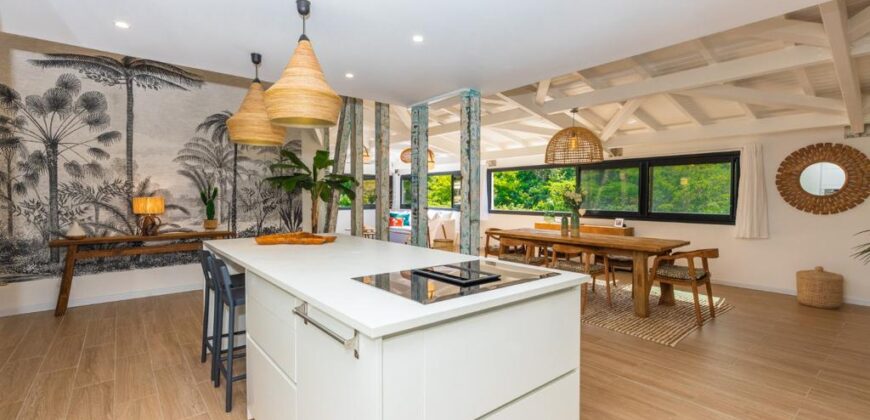 Exclusive 2-bedroom for sale in Anse Marcel