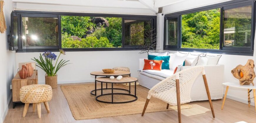 Exclusive 2-bedroom for sale in Anse Marcel