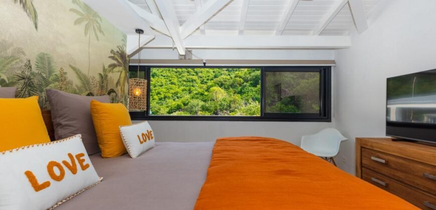 Exclusive 2-bedroom for sale in Anse Marcel