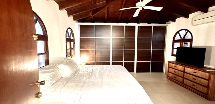 3 Bedroom Condo in Simpson Bay Yacht Club