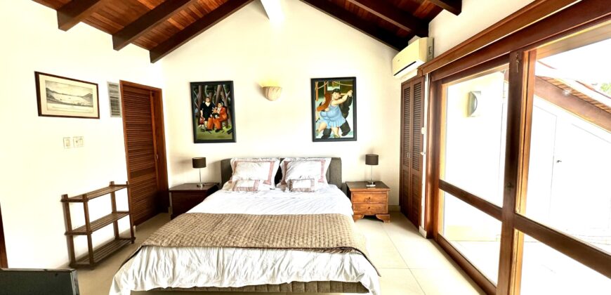 3 Bedroom Condo in Simpson Bay Yacht Club