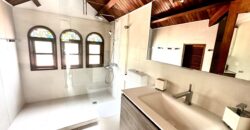 3 Bedroom Condo in Simpson Bay Yacht Club