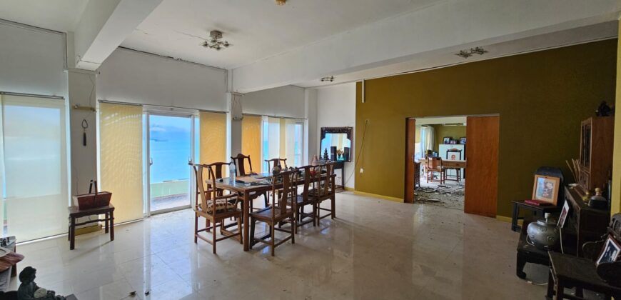 Cliffside Hotel and Freestanding Home
