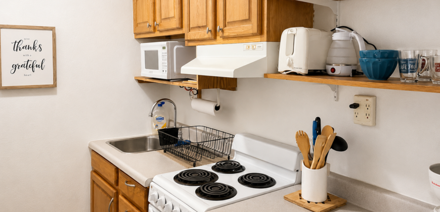 Furnished 1-Bedroom Apartment at Tradewinds
