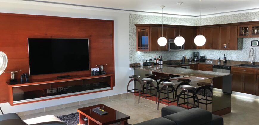 Luxurious Presidential Suite at Rainbow Beach Club Cupecoy