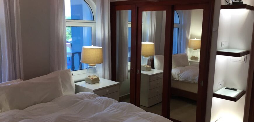 Luxurious Presidential Suite at Rainbow Beach Club Cupecoy