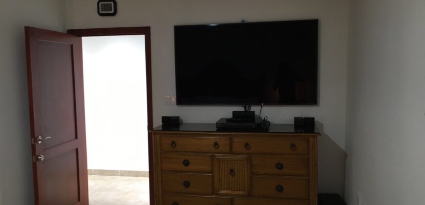 Luxurious Presidential Suite at Rainbow Beach Club Cupecoy