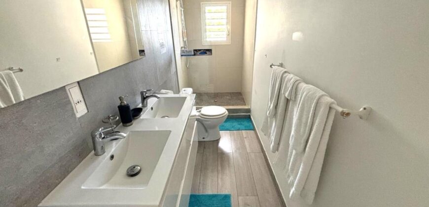 5 Bedroom House for Rent in Saint Martin