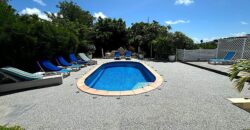 5 Bedroom House for Rent in Saint Martin