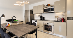Charming 1 Bedroom Apartment by Great Bay Beach