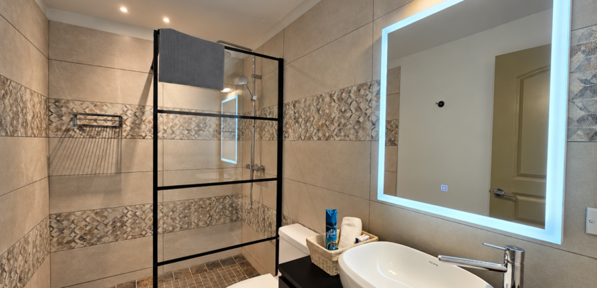 Charming 1 Bedroom Apartment by Great Bay Beach