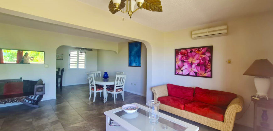 1-Bedroom Apartment with Ocean View in Pelican Key