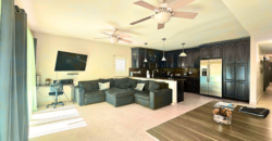 Luxurious 2-Bedroom Condo in Rainbow Beach Club