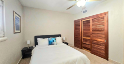 Luxurious 2-Bedroom Condo in Rainbow Beach Club