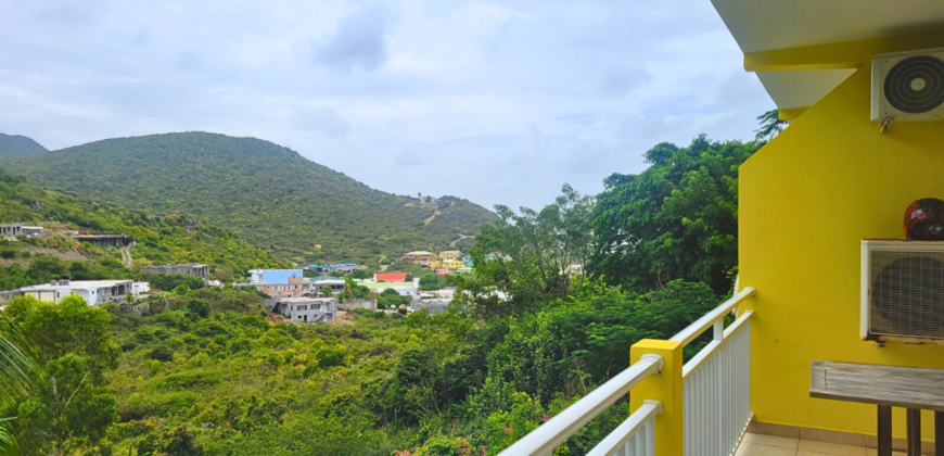 Charming 2-Bedroom Apartment at Flamboyant Residences