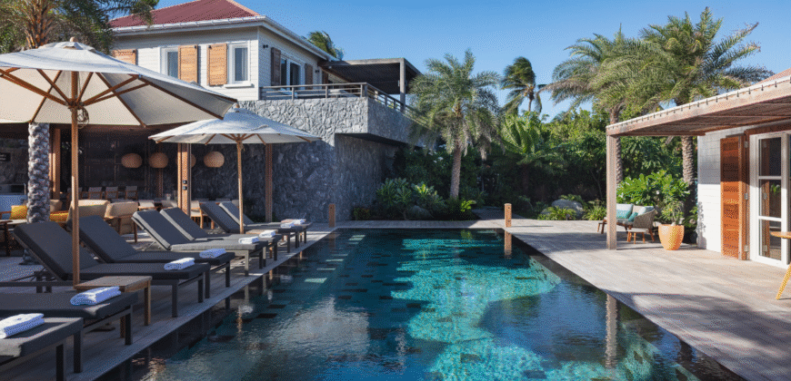 Villa Noah – Luxury 5-Bedroom Beachfront in St. Barts