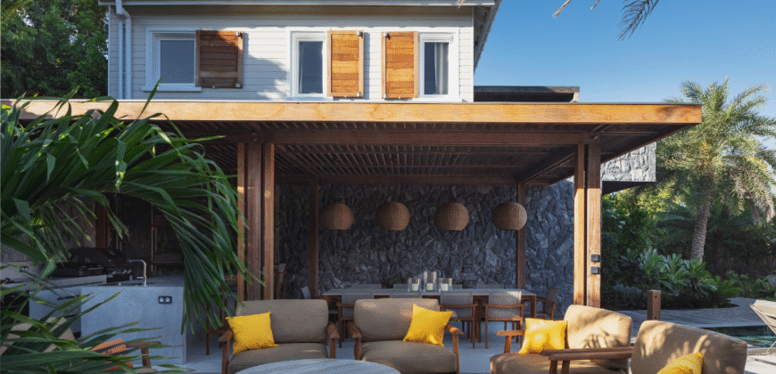Villa Noah – Luxury 5-Bedroom Beachfront in St. Barts