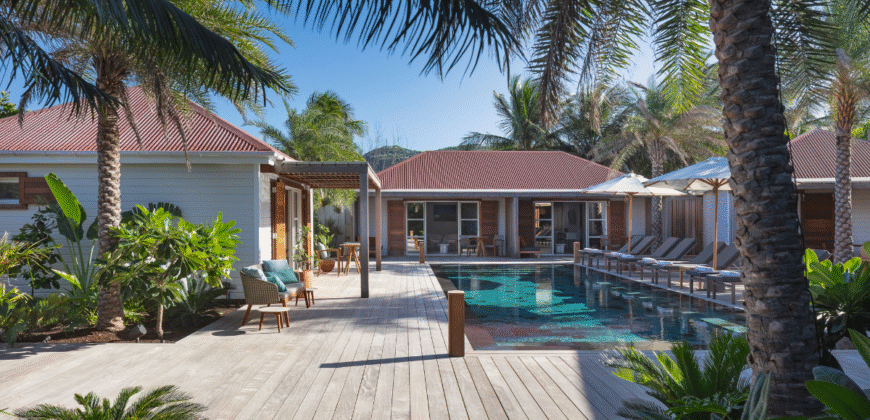 Villa Noah – Luxury 5-Bedroom Beachfront in St. Barts