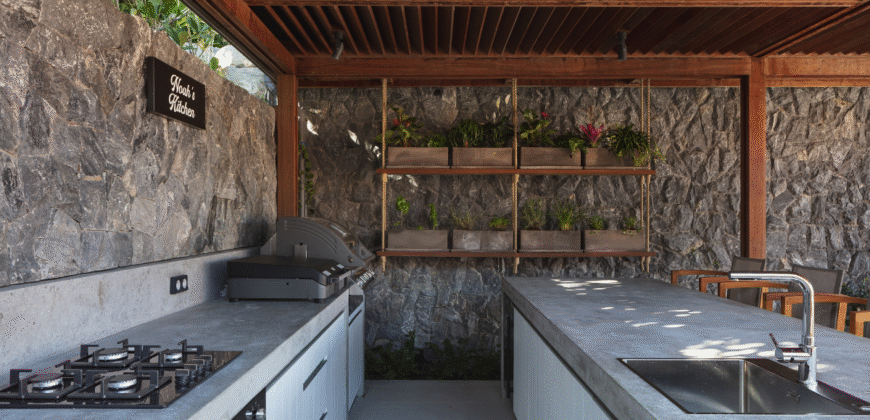 Villa Noah – Luxury 5-Bedroom Beachfront in St. Barts