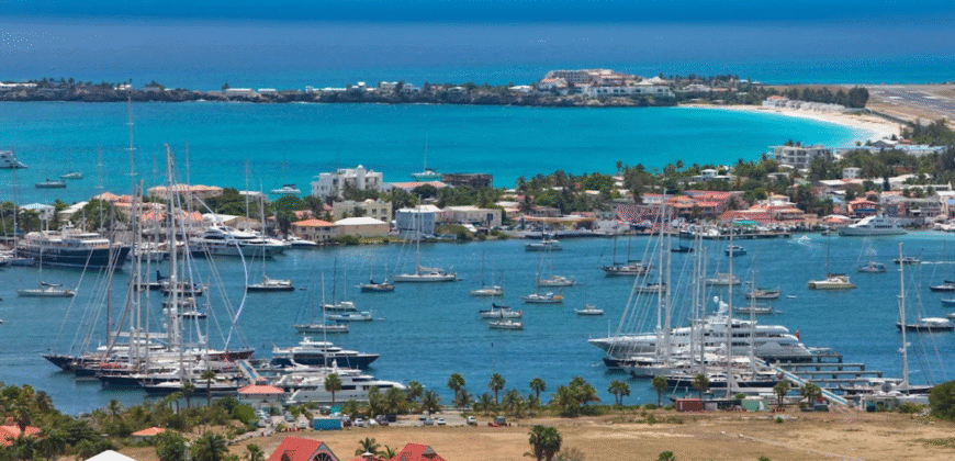 Ground Floor Studio in Simpson Bay Yacht Club – For Rent
