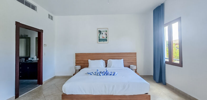 Large 2-Bedroom Condo with Private Pool