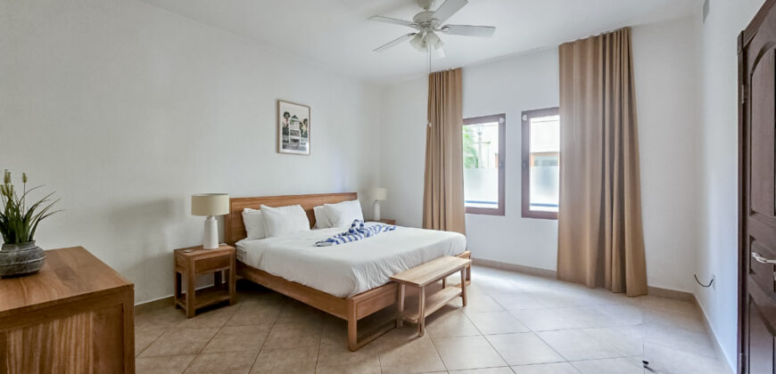 Large 2-Bedroom Condo with Private Pool