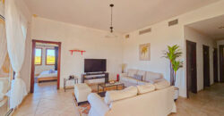 Elegant 3-Bedroom Condo with Panoramic Vistas