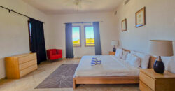 Elegant 3-Bedroom Condo with Panoramic Vistas