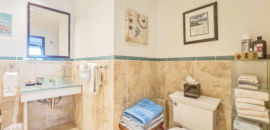 Condo SeaStar – 1-Bedroom Condo in Oyster Bay with Panoramic Ocean Views