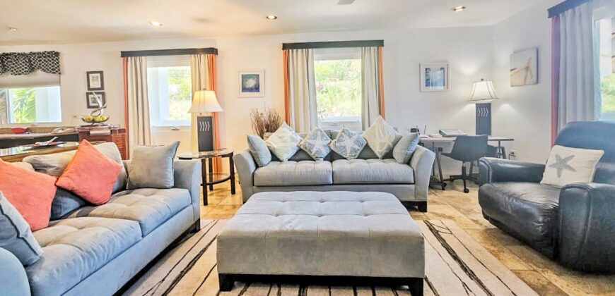 Condo SeaStar – 1-Bedroom Condo in Oyster Bay with Panoramic Ocean Views