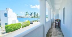 Condo SeaStar – 1-Bedroom Condo in Oyster Bay with Panoramic Ocean Views