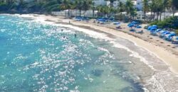 Condo SeaStar – 1-Bedroom Condo in Oyster Bay with Panoramic Ocean Views