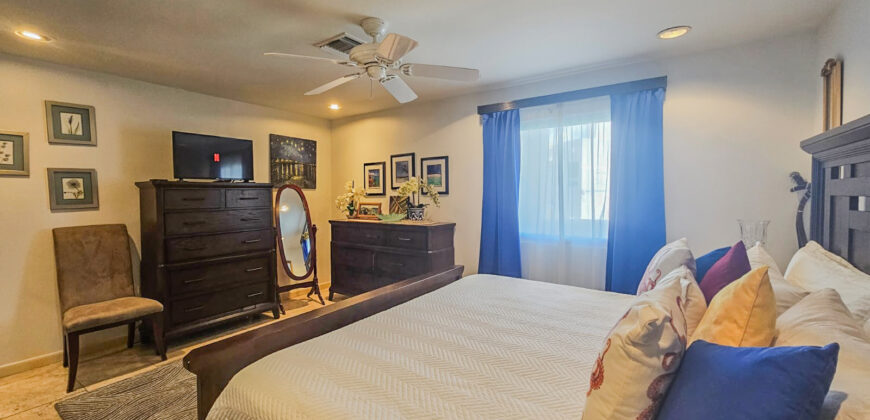 Condo SeaStar – 1-Bedroom Condo in Oyster Bay with Panoramic Ocean Views