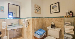 Condo SeaStar – 1-Bedroom Condo in Oyster Bay with Panoramic Ocean Views