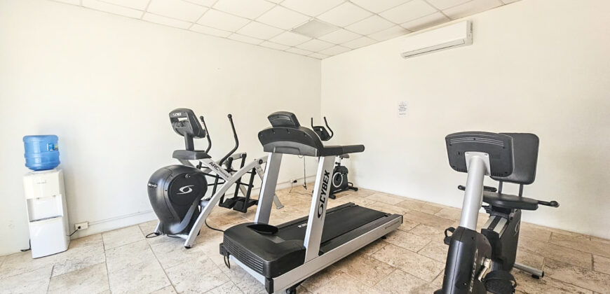 Condo SeaStar – 1-Bedroom Condo in Oyster Bay with Magnificent Ocean Scapes Condo SeaStar – 1-Bedroom Condo in Oyster Bay with Magnificent Ocean Scapes