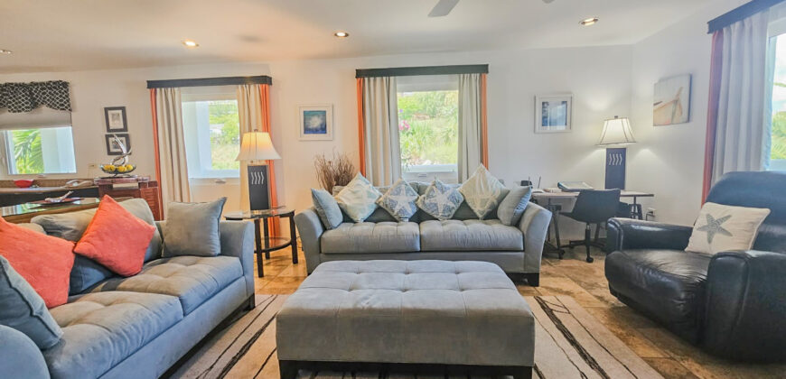 Condo SeaStar – 1-Bedroom Condo in Oyster Bay with Panoramic Ocean Views