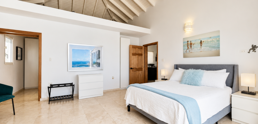 Luxury 4-Bedroom Oceanview Villa with Private Pool in Oyster Pond