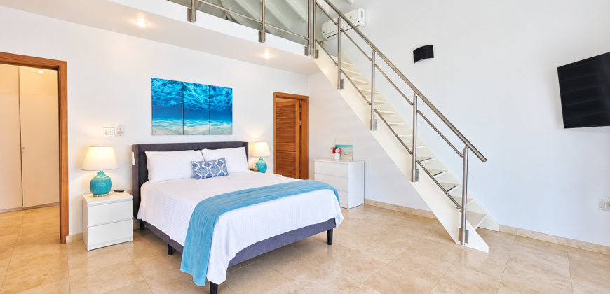 Luxury 4-Bedroom Oceanview Villa with Private Pool in Oyster Pond