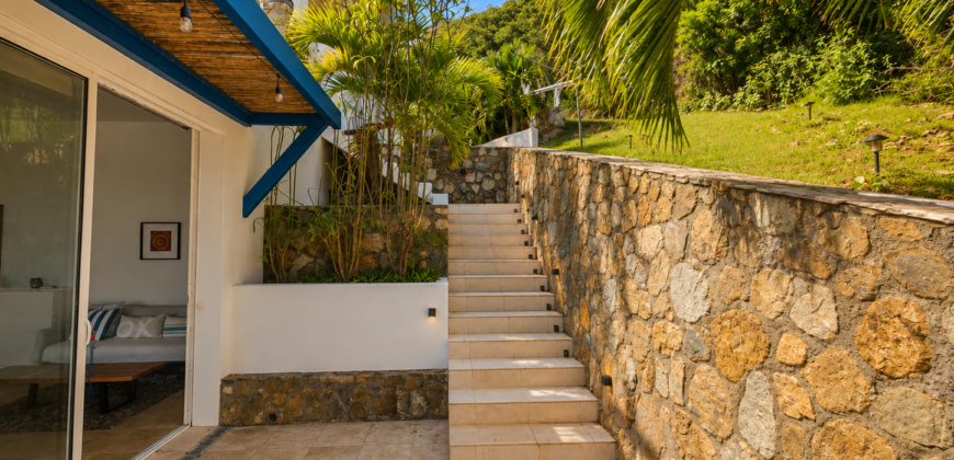 Luxury 4-Bedroom Oceanview Villa with Private Pool in Oyster Pond