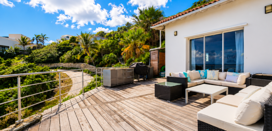 Luxury 4-Bedroom Oceanview Villa with Private Pool in Oyster Pond