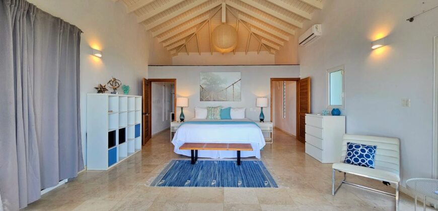 Luxury 4-Bedroom Oceanview Villa with Private Pool in Oyster Pond