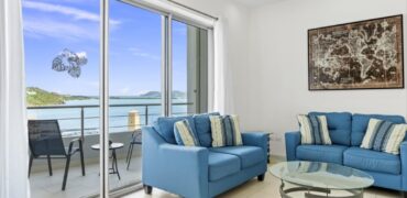 Luxury 1-Bedroom Condo in Blue Residences, Cupecoy