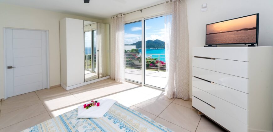 Private Vacation Villa for Rent in Little Bay