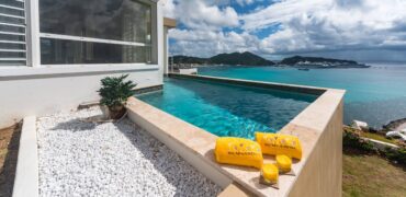 Private Vacation Villa for Rent in Little Bay