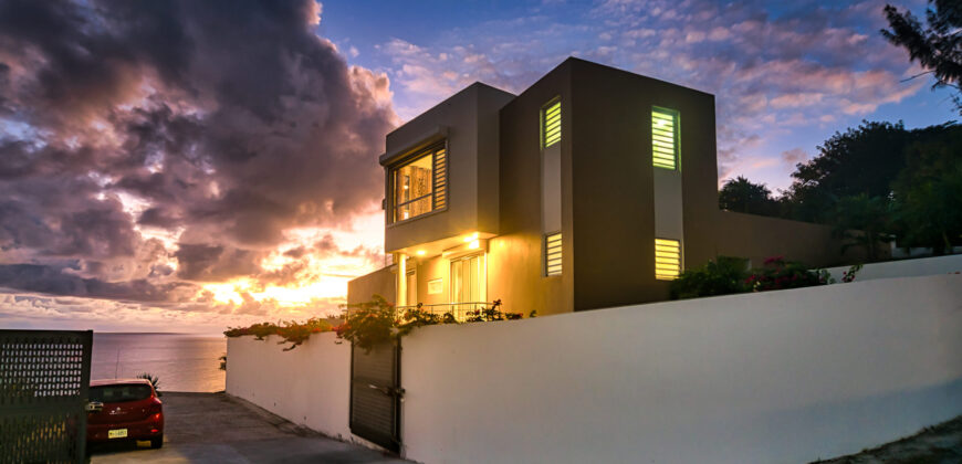 Private Vacation Villa for Rent in Little Bay