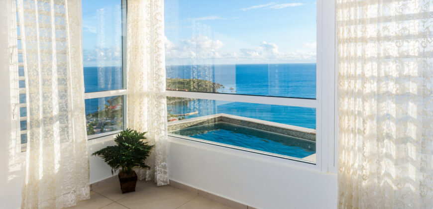 Private Vacation Villa for Rent in Little Bay